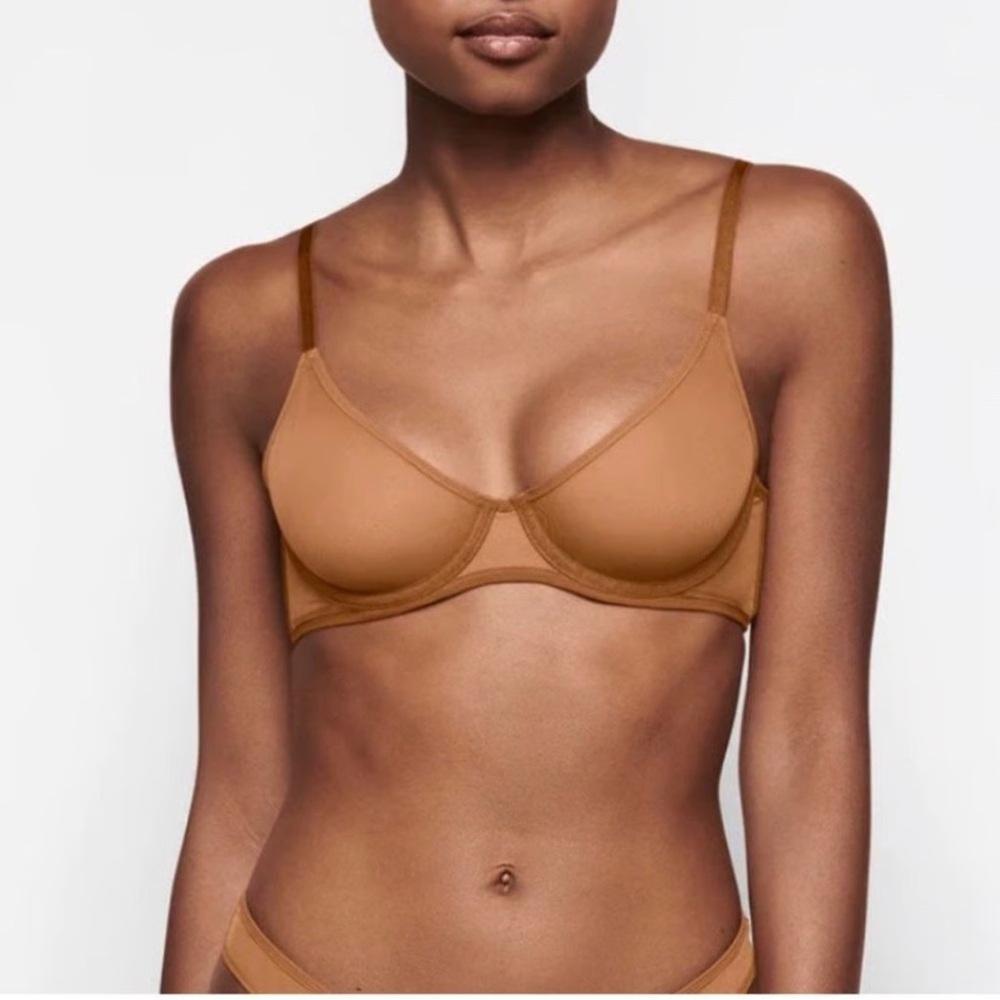SKIMS Bronze Ultra Fine Mesh Scoop Bra 34DDD